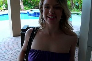 julia爆乳av无码一区